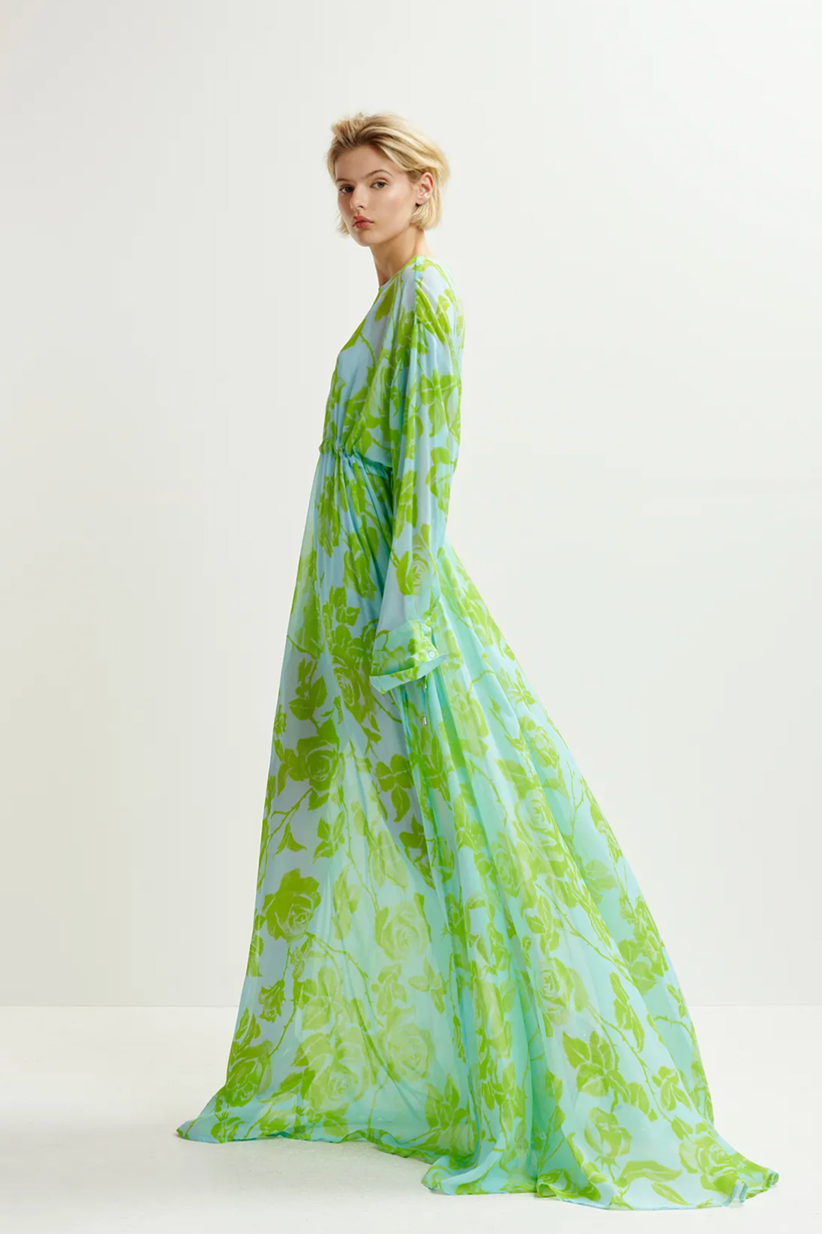 essentiel antwerp robe hardware