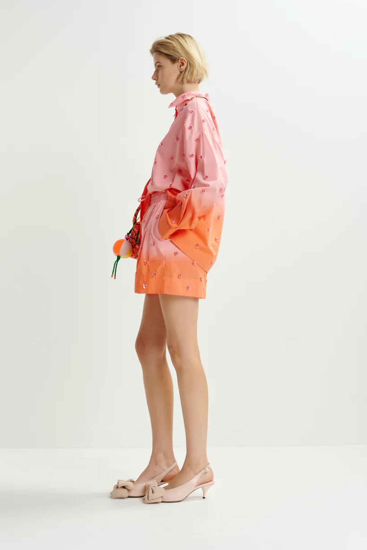 essentiel antwerp short hichigan