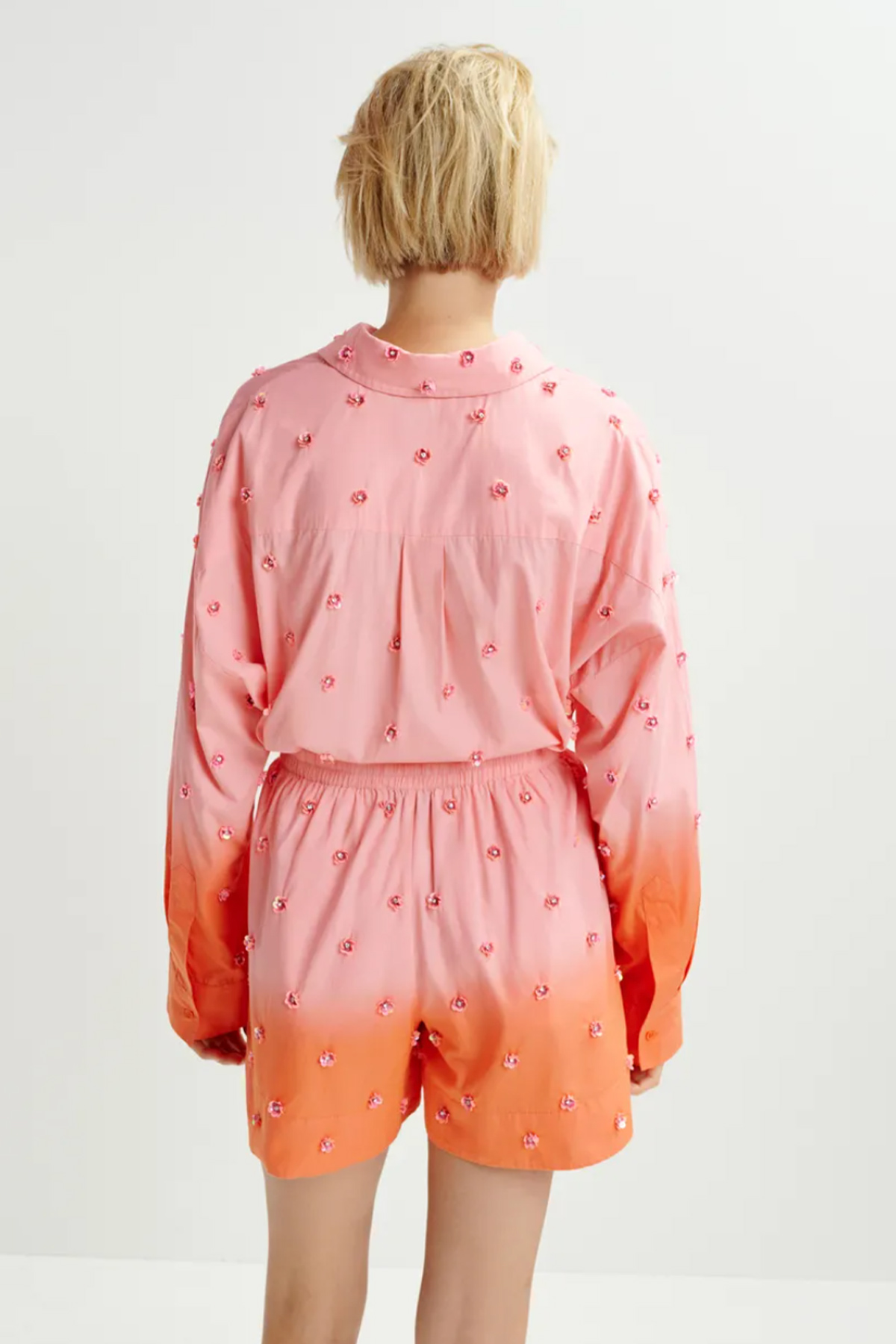 essentiel antwerp short hichigan
