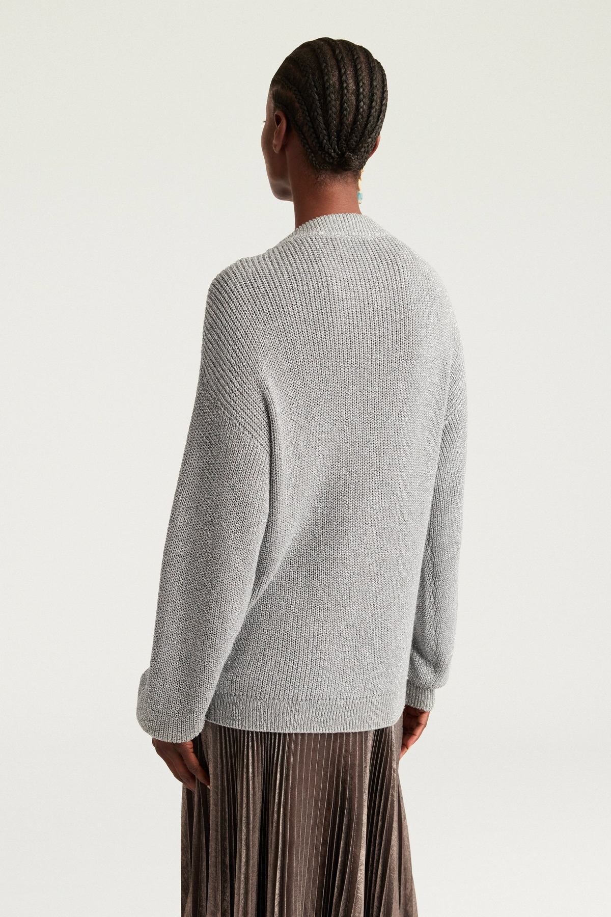 momoni pull windsor