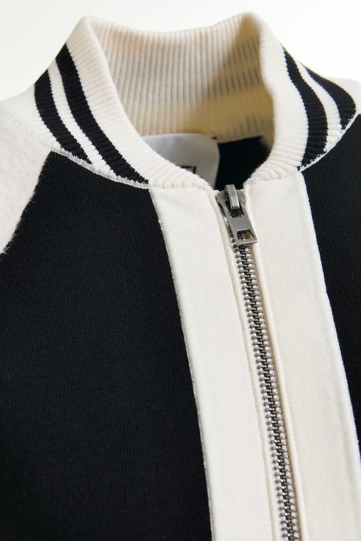 essentiel antwerp veste idol