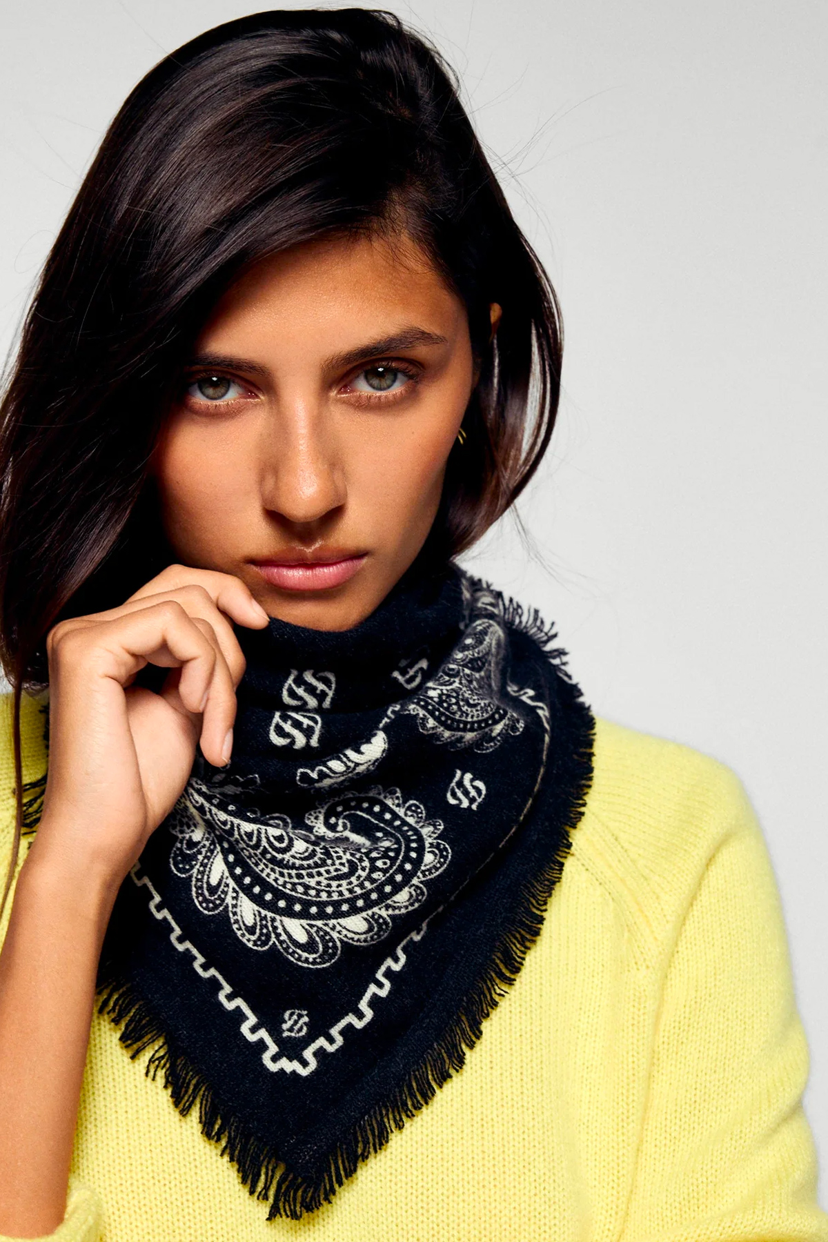 from future foulard regular