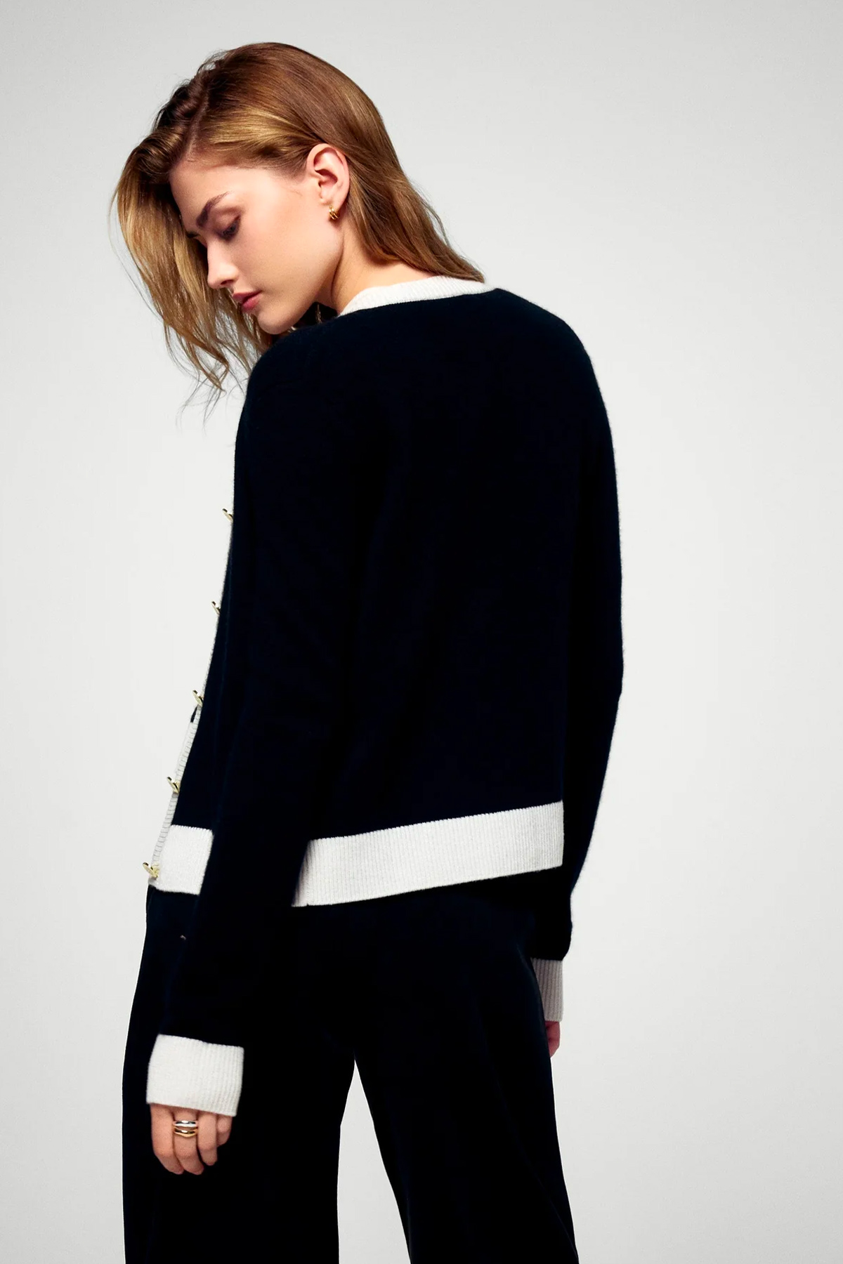from future pull cardigan