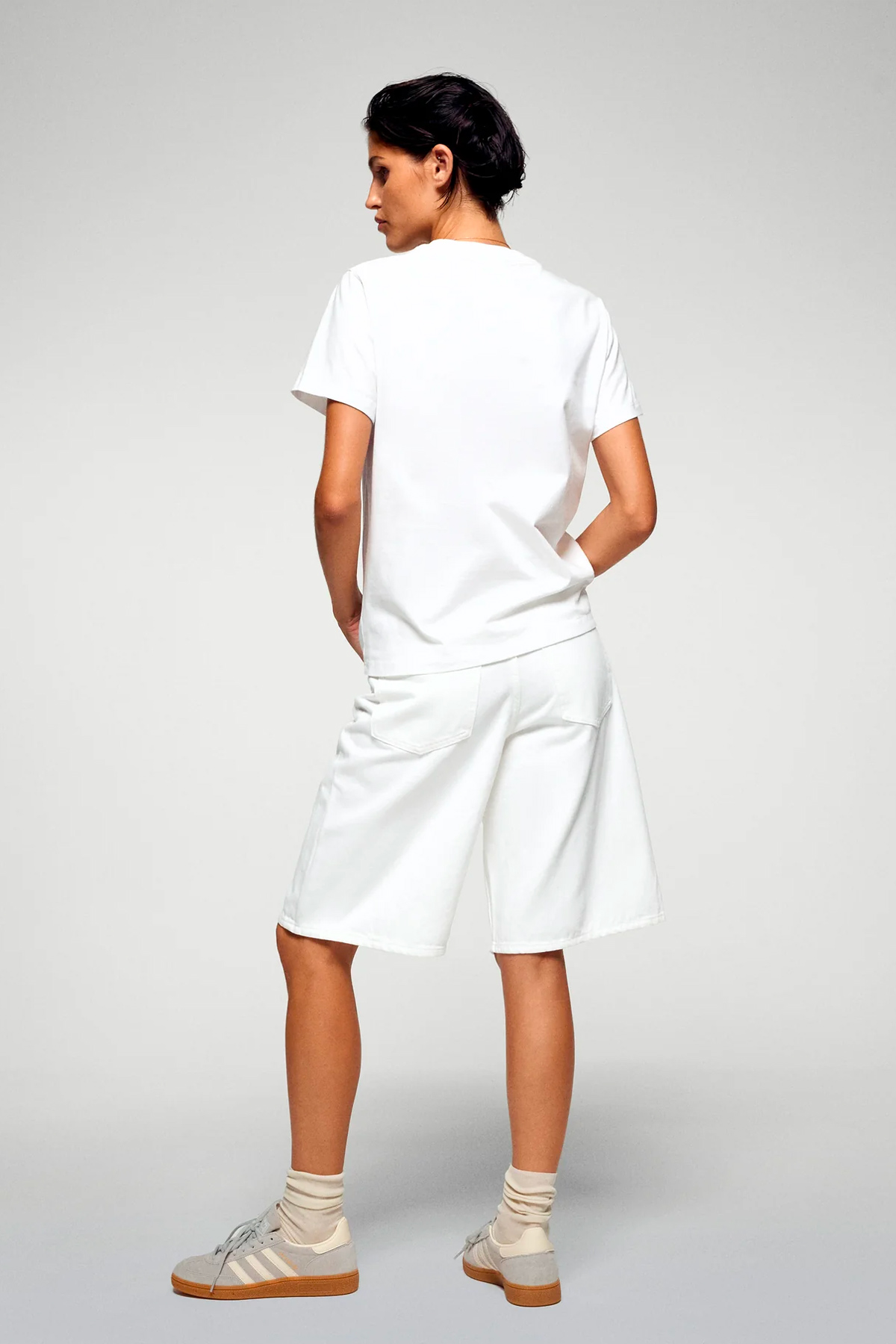 from future t shirt col rond manches courtes coeur