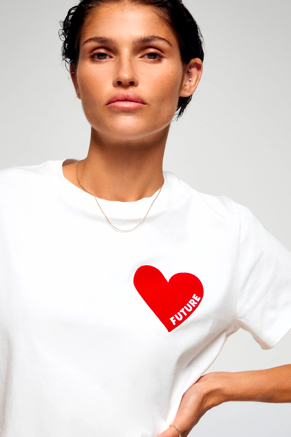 from future t shirt col rond manches courtes coeur