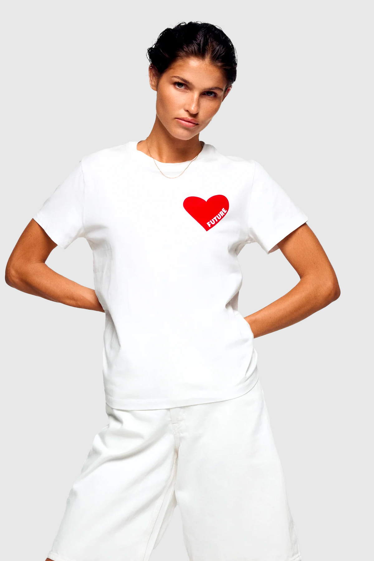from future t shirt col rond manches courtes coeur