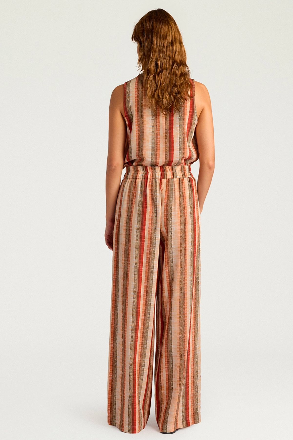 momoni pantalon baccarat