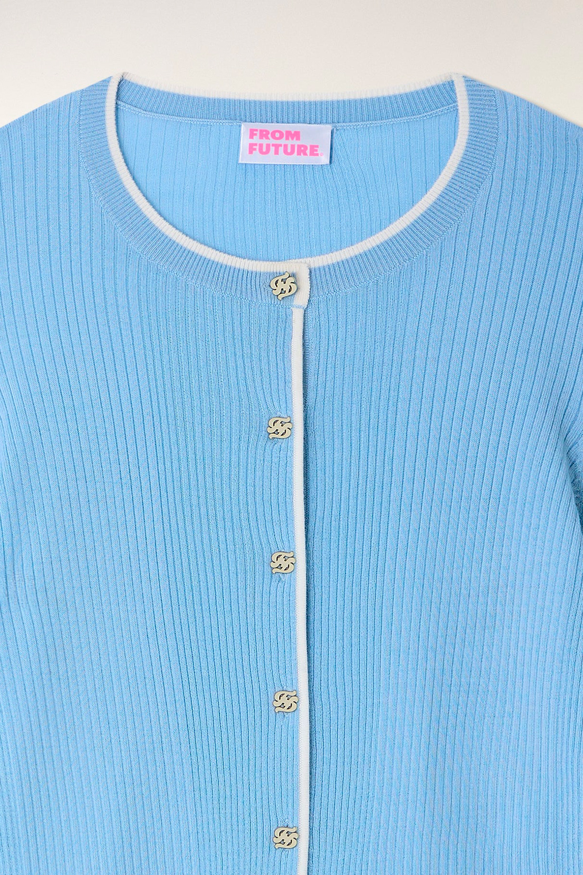 from future pull cardigan boutons plaque doree ff from future pull cardigan boutons plaque doree ff