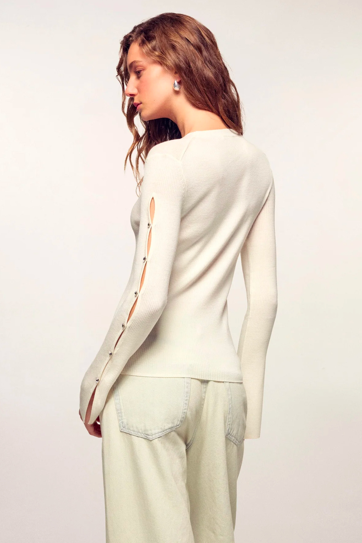 from future top col rond a boutons coeurs sur les manches